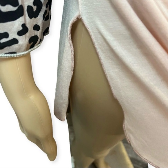 Leopard Print Women's Top - Picture 5 of 13